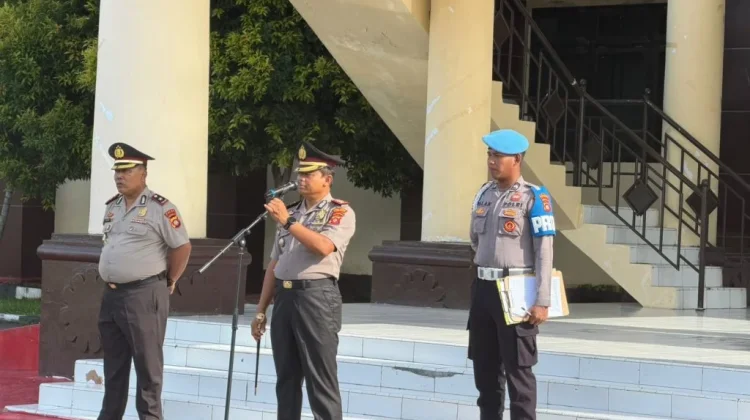 Kapolres Pohuwato Tekankan Pelayanan Maksimal dan Disiplin Personel