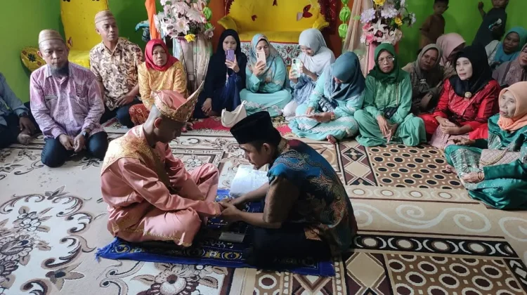Kemenag Pantau Langsung Layanan Akad Nikah di KUA Telaga