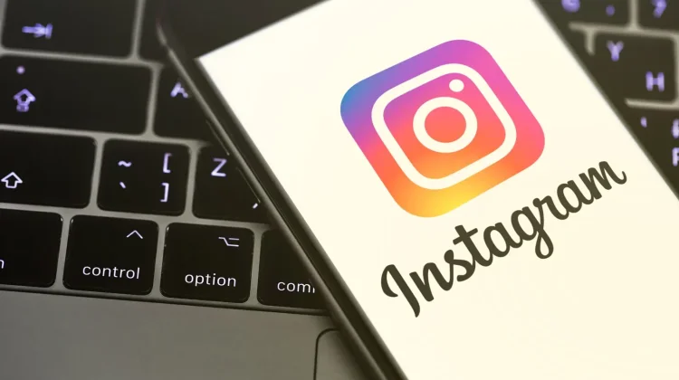 Instagram Hadirkan Fitur Instants untuk Berbagi Foto