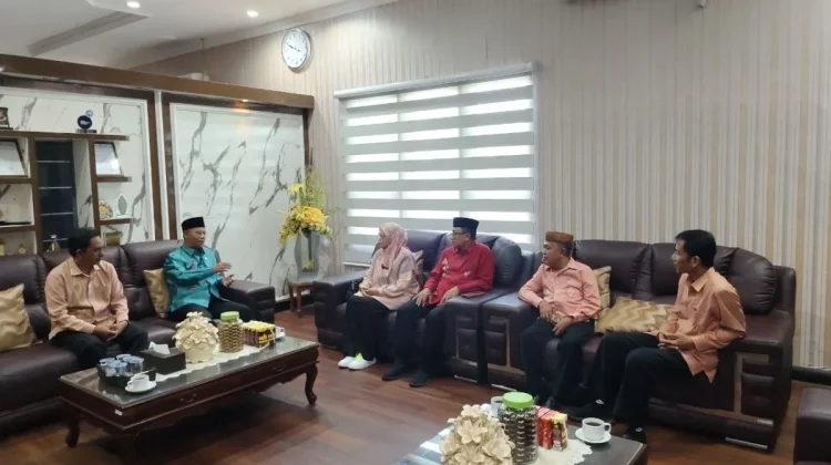 Kakanwil Kemenag Gorontalo Dorong Soliditas PGMI Gorontalo
