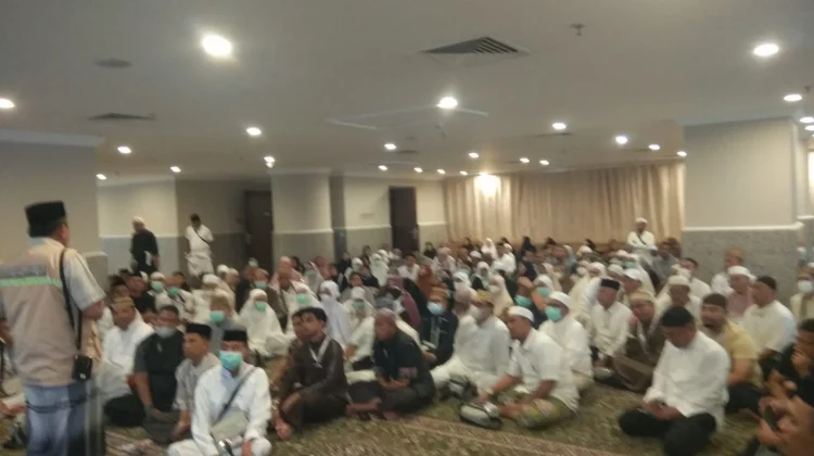 Jamaah Kloter 28 UPG Gorontalo Rampungkan Umrah Wajib, Kondisi Umum Stabil