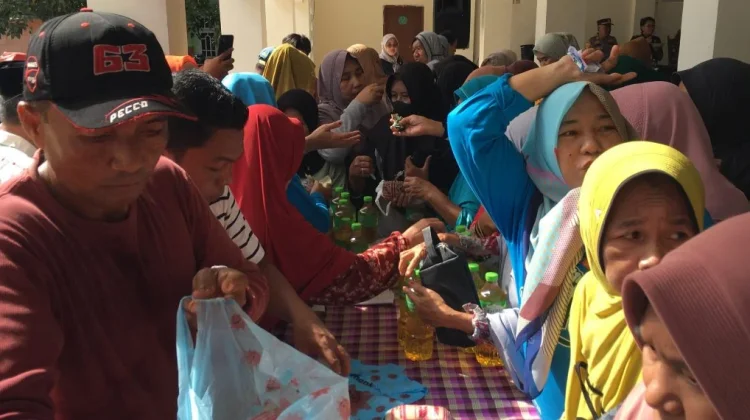 Gerakan Pangan Murah di Tapa Bone Bolango Diserbu Warga