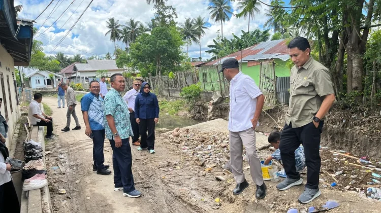 Komisi III DPRD Provinsi Gorontalo Tinjau Lokasi Banjir Desa Barakati