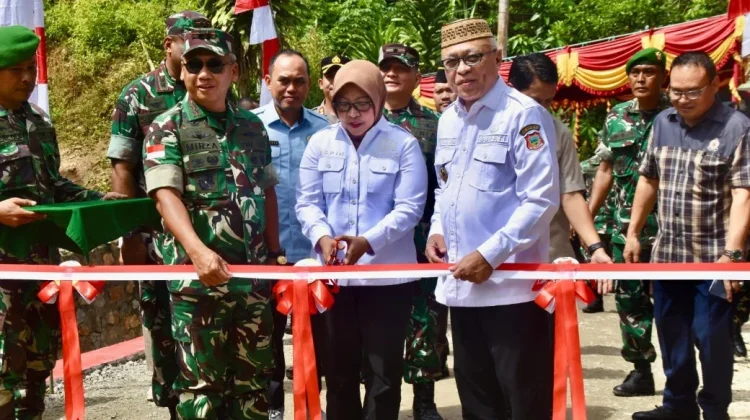 Bangun Jembatan Garuda di Ulapato-B, Sofyan Puji Peran TNI