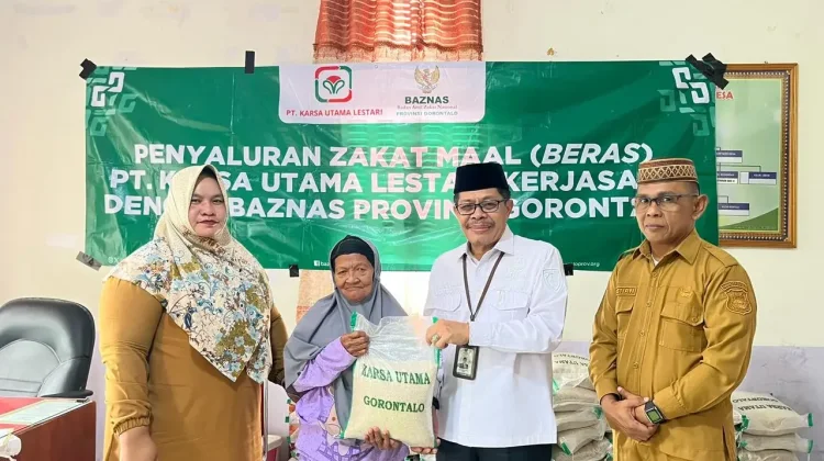 Jelang Iduladha, BAZNAS Provinsi Gorontalo dan PT Karsa Utama Salurkan Bantuan