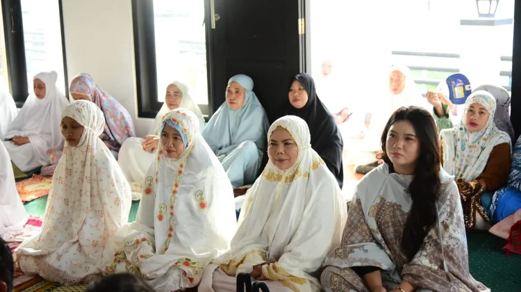 Wagub Gorontalo Salat Iduladha di Masjid Asy-Syahidah