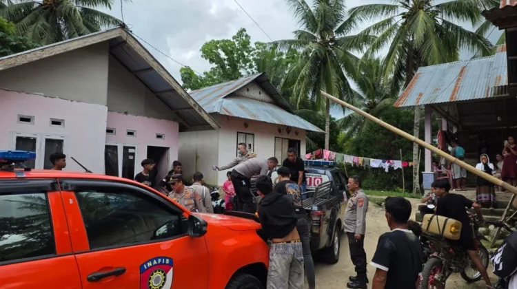 Polres Bone Bolango Evakuasi Lansia yang Ditemukan Meninggal Dunia di Sungai