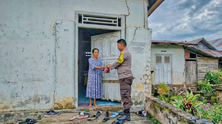 Polda Gorontalo Salurkan Satu Ton Daging Kurban Kepada Masyarakat