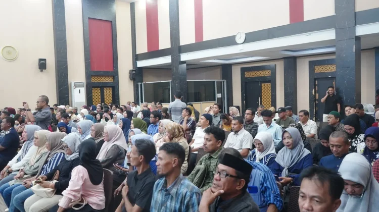 Wali Kota Gorontalo Minta LPM Aktif Kawal Pembangunan dan Dana Kelurahan
