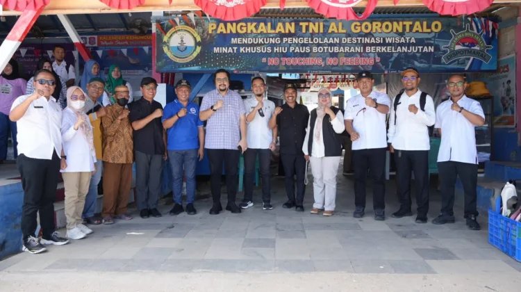 Pansus DPRD Provinsi Gorontalo Kaji Potensi PAD Wisata Hiu Paus Botubarani