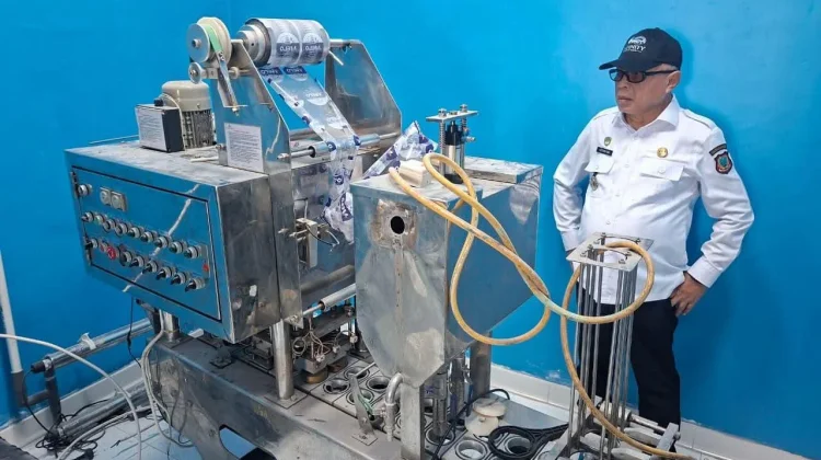 Sofyan Tinjau Kesiapan Produksi Air Minum dalam Kemasan Perumda Tirta Limutu