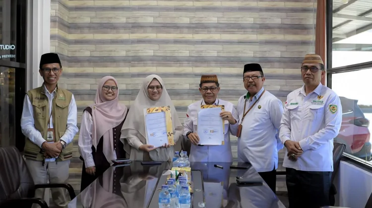 Baznas Gorontalo Gandeng Pihak Swasta Sediakan Bantuan 1.000 Paket Belajar