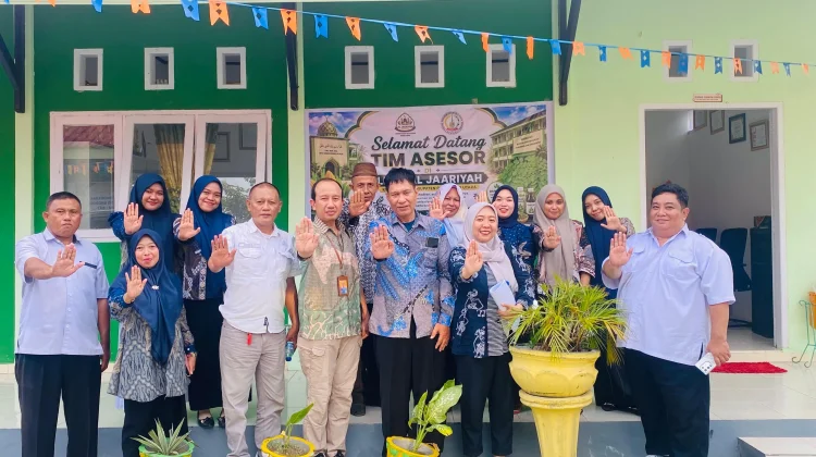 Dinsosdukcapil Gorontalo Dampingi BALKS Makassar Visitasi Akreditasi LKSA