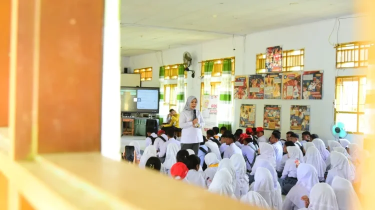 KPA Gorontalo Edukasi Bahaya HIV/Aids di SMA 1 Wonosari