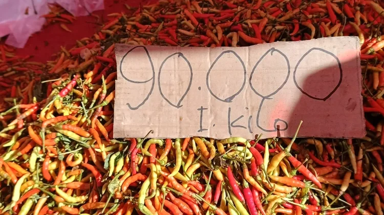 Harga Komoditas Pangan di Pasar Jumat Telaga 12 Juni 2026