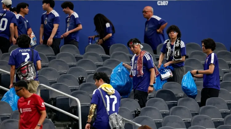 Gol Menit Akhir dan Kantong Sampah: Kisah Suporter Jepang di Piala Dunia 2026