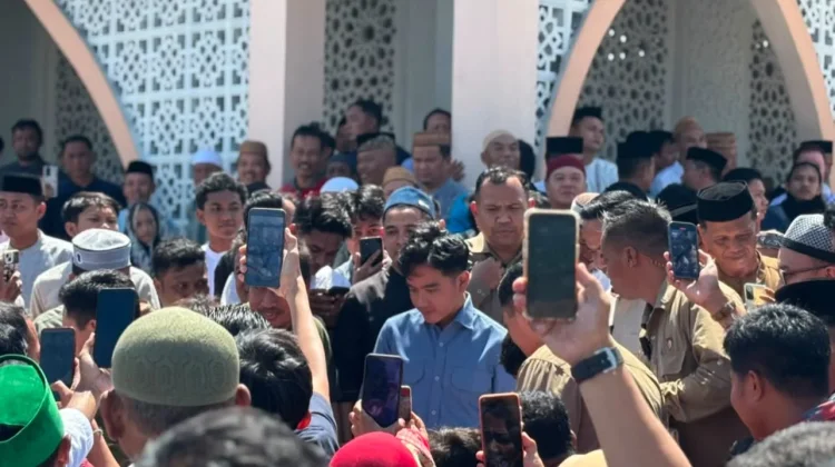 Wapres Gibran Tiba di Gorontalo, Salat Jumat Bersama Warga Limboto