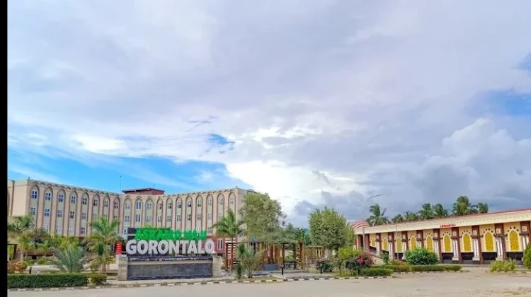 Jemaah Haji Kloter 28 Gorontalo Dijemput Usai Prosesi Penerimaan