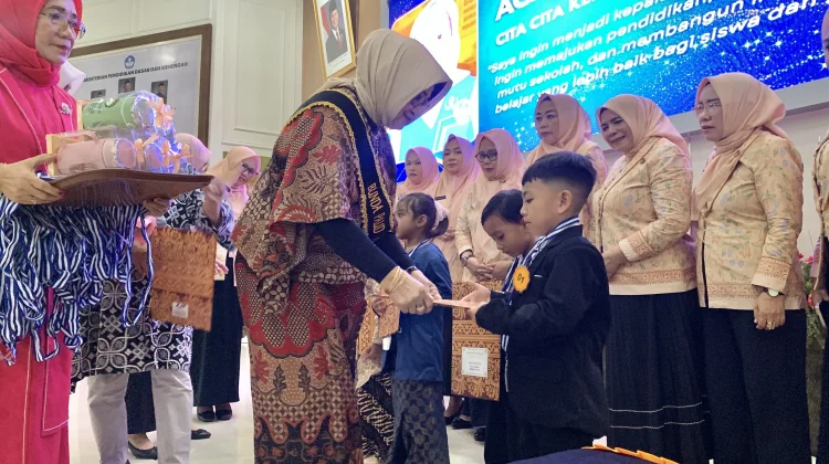 Nani Ismail Dorong Penambahan Kelas TK Agropolitan