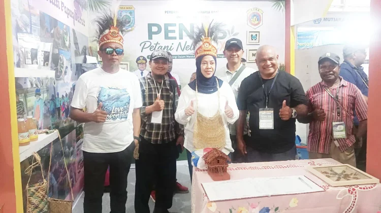Akibat Cuaca Buruk di Manado, Pesawat Kontingen Papua Barat Mendarat di Gorontalo