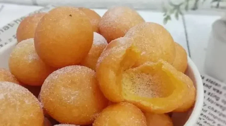 Bola-Bola Ubi Ungu yang Renyah