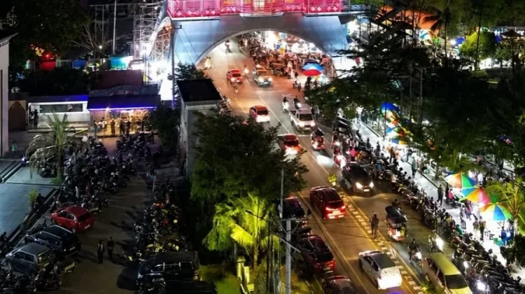 Sofyan Intruksikan Satpol-PP Tertibkan Parkir Liar di Kawasan Menara Limboto