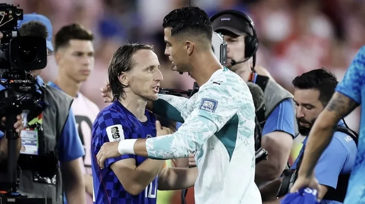 Air Mata Sang Maestro: Akhir Perjalanan Luka Modrić di Panggung Dunia