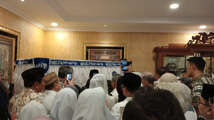 Batal di Gorontalo,Keluarga Sepakat Alm.Rachmat Gobel Dimakamkan di Kalibata