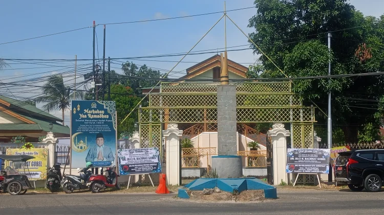 Rumah Orang Tua Almarhum Rachmat Gobel di Bone Bolango Ramai Pelayat
