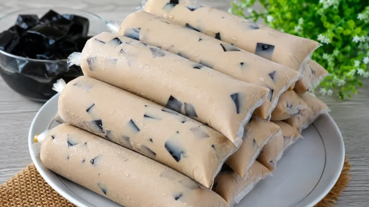 Resep Es Mambo Cincau Cappuccino yang Cocok di musim kemarau