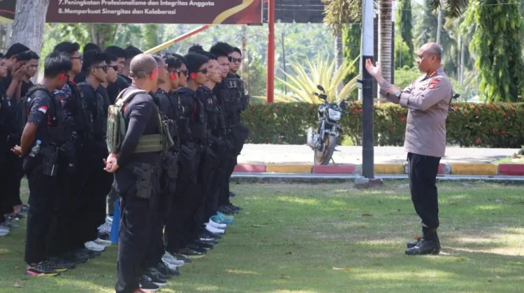 Dansat Brimob Gorontalo Dorong Semangat Tim Challenge Nasional