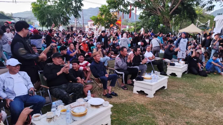 Ribuan Warga Padati Nobar Piala Dunia di Rujab Gubernur Gorontalo