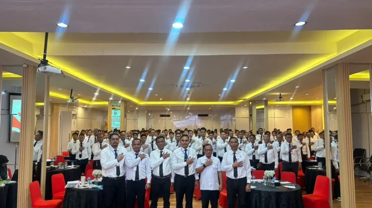Trizal: Di Era Digital Manusia Menghadapi Kondisi Dilematis