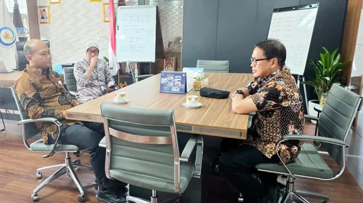 Pemprov Gorontalo dan KKP Mantapkan Sentra Rumput Laut Laut Gorontalo Utara