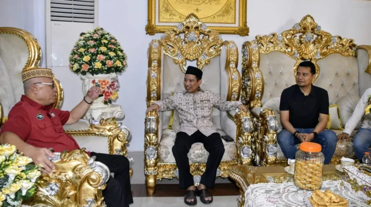 Bupati Gorontalo Terima Kunjungan Silaturahmi Elnino Mohi