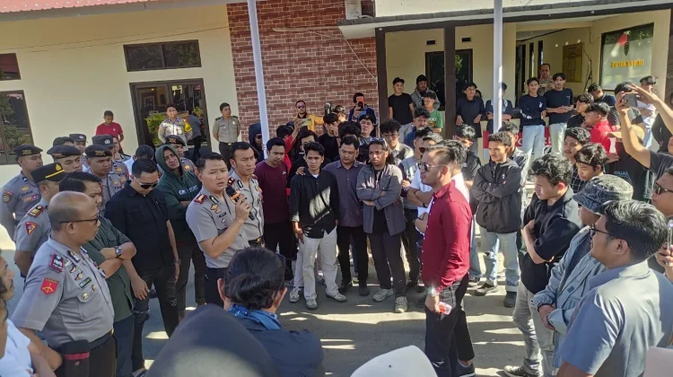 Kapolres Bone Bolango Janji Tindak Lanjuti Tuntutan Penambang Suwawa