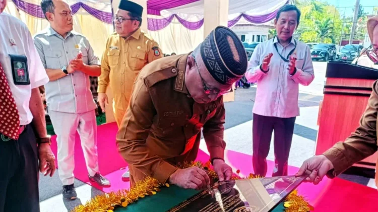 Ruang PTSP Pengadilan Negeri Limboto Diresmikan Bupati Sofyan Puhi