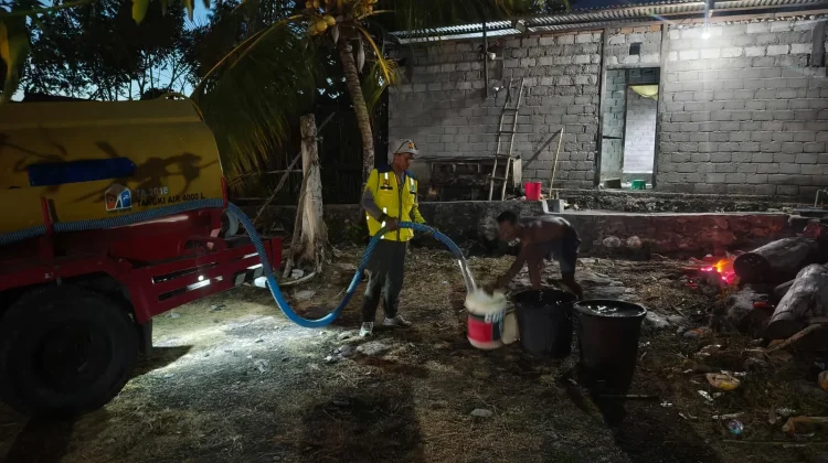 BPBD Bone Bolango dan PMI Perluas Distribusi Air Bersih ke Tilongkabila
