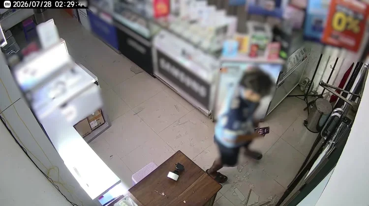 Pembobol Konter HP di Gorontalo Ditangkap Kurang dari Sehari