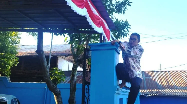 Semarak Agustusan Korwil KemenHAM Gorontalo Pasang Dekorasi