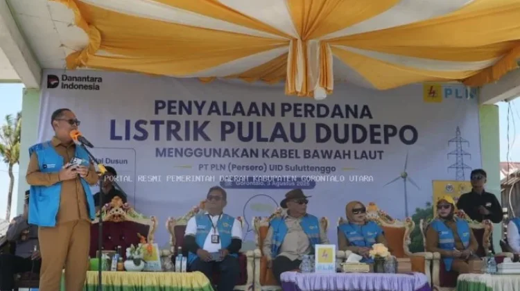 Listrik Bawah Laut Resmi Menyala, Pulau Dudepo Kini Terang