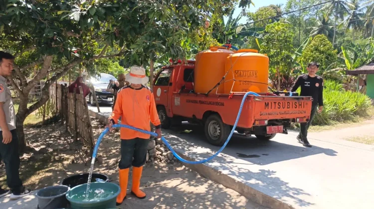 Ribuan KK di Bone Bolango Terdampak Kekeringan, BPBD Distribusi Air Bersih
