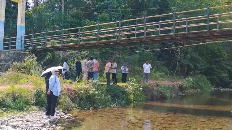 Komisi III DPRD Provinsi Gorontalo Tinjau Aspirasi Jembatan Tolomato-Tapadaa