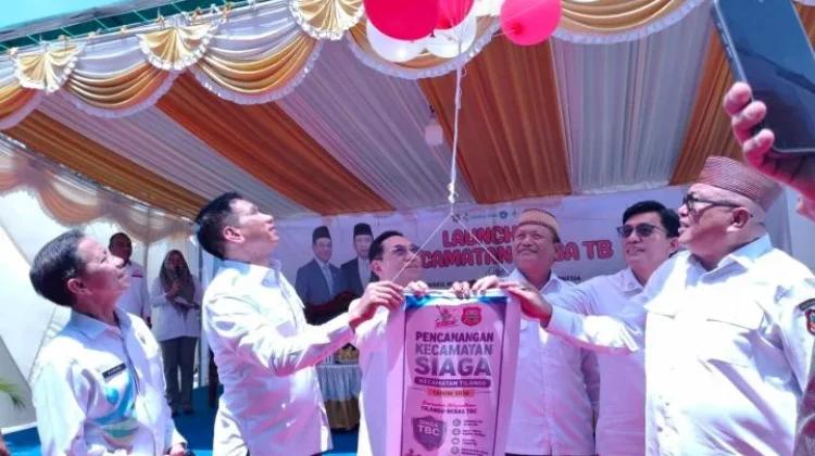 Kecamatan Siaga TBC di Gorontalo Diresmikan Wamenkes dan Wamendagri