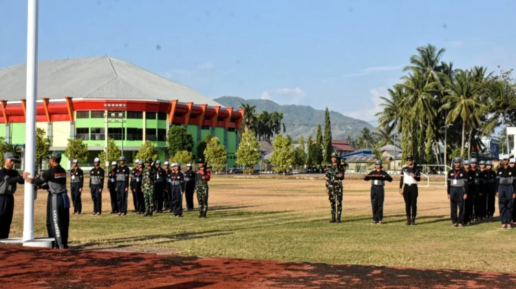 Bupati Sofyan Puhi Tinjau Pemusatan Latihan Paskibraka jelang HUT Kemerdekaan