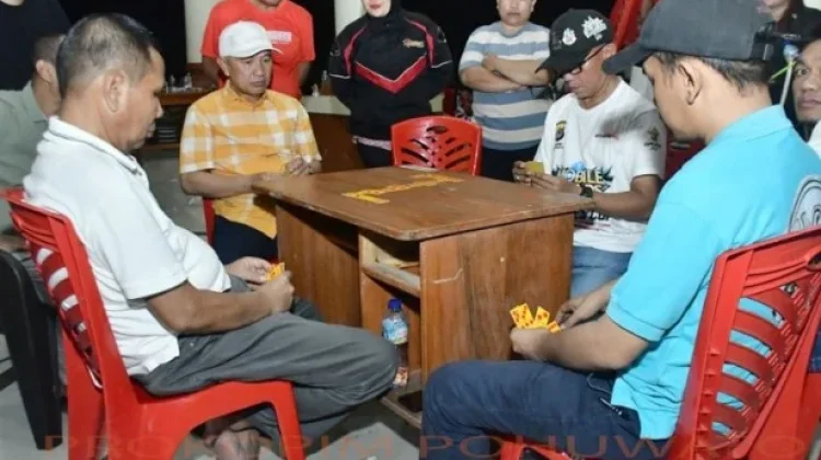 Turnamen Domino HUT RI Pohuwato Berakhir, Ini Para Juara