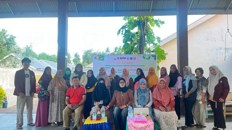 UNG dan UNISAN Dorong Bank Sampah dan Kebun Gizi Cegah Stunting