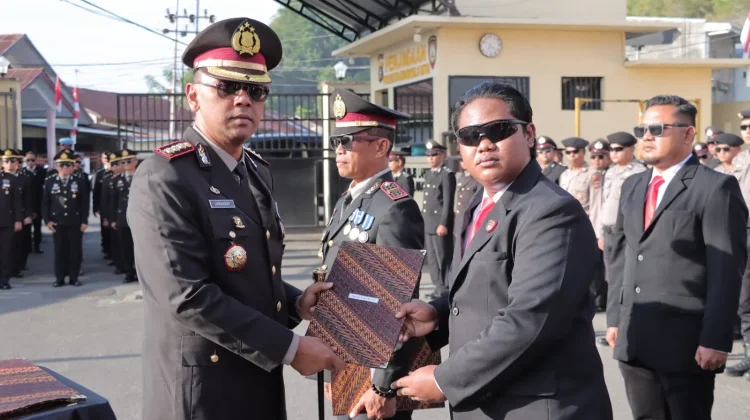 HUT ke-81 RI, Personel Berprestasi Polresta Gorontalo Kota Terima Penghargaan