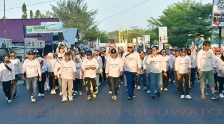 PGM Semarakkan HUT ke-81 RI dengan Jalan Sehat di Pohuwato