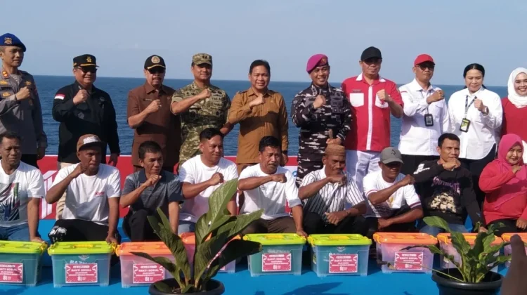 Lanal Gorontalo Libatkan 81 Nelayan Semarakkan HUT Kemerdekaan RI